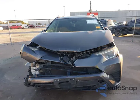 2017 Toyota Rav4 Le из США, поврежденный, VIN JTMZFREVXHJ700497